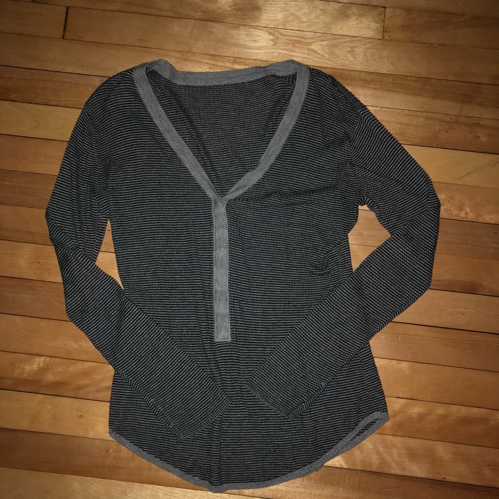 Lululemon Knit Long Sleeve Top